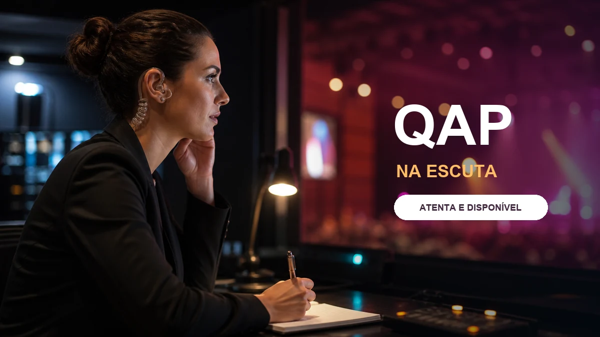 Cena editorial de coordenadora em escuta para explicar o Código QAP | ABC Mais Telecom