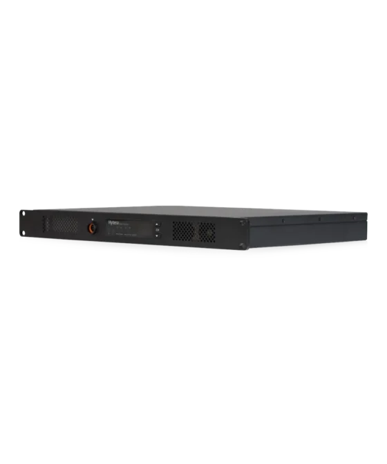 Hytera HR1066 DMR 1U rack repeater (front)